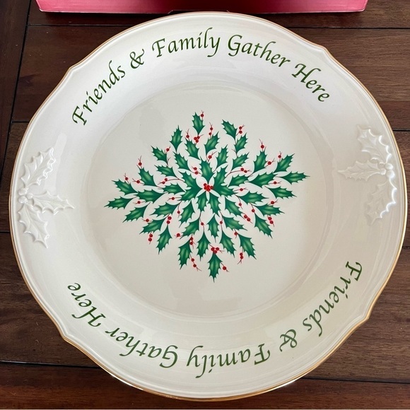 Lenox Holiday Dessert Platter “Friends and Family Gather Here” - Picture 1 of 3